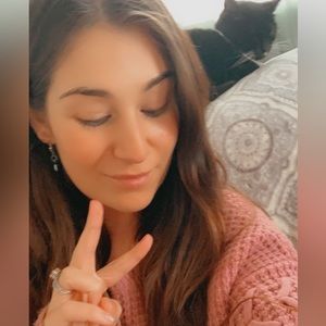 Meet your Posher, Sonia